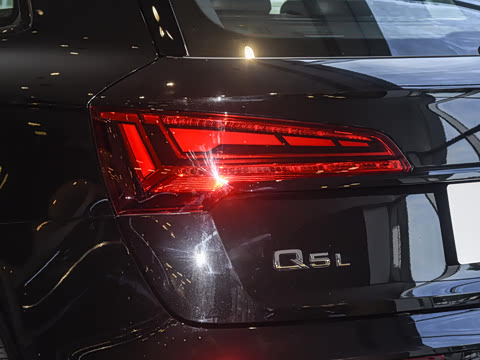 2026�� 45�����ذ� 40 TFSI ʱ�ж�����