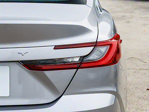 2026�� 2.0E ��Ӣ��