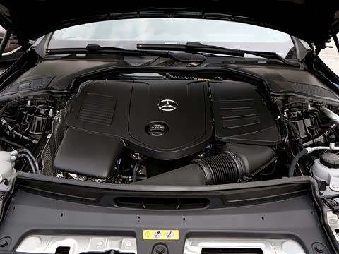 2026�� �Ŀ� C 260 L �˶���