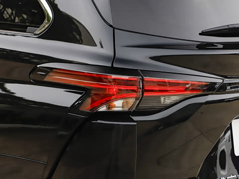 2026�� 2.5L ����׿��318��