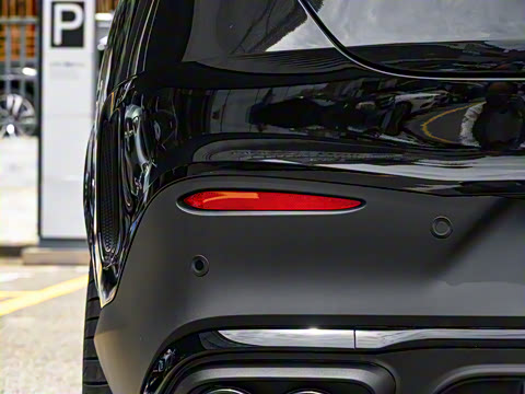 2025�� AMG GLC 43 4MATIC ����SUV