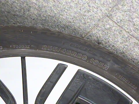 2026�� 500 4MATIC ������