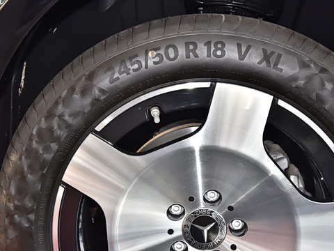 2026�� 2.0T �j�ۺ�Ӱ M500