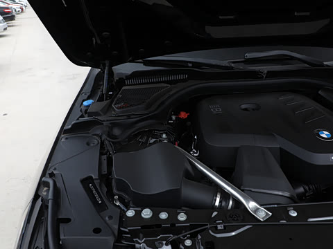 2026�� �Ŀ� 525Li ������װ