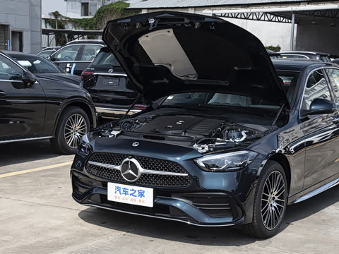 2026�� C 260 L �˶��ر��