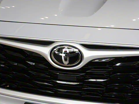 2026�� 2.5L���ܵ��˫��������Ӣ�� 5��