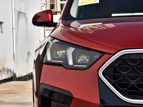 2026�� sDrive25i M�˶���װ