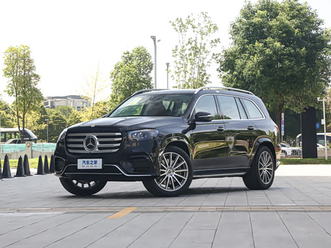 2025�� �Ŀ� GLS 450 4MATIC ������