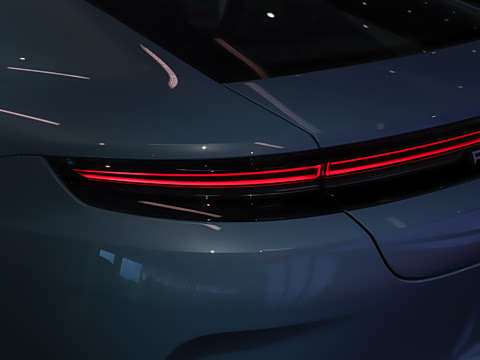 2026�� Panamera ������ 2.9T