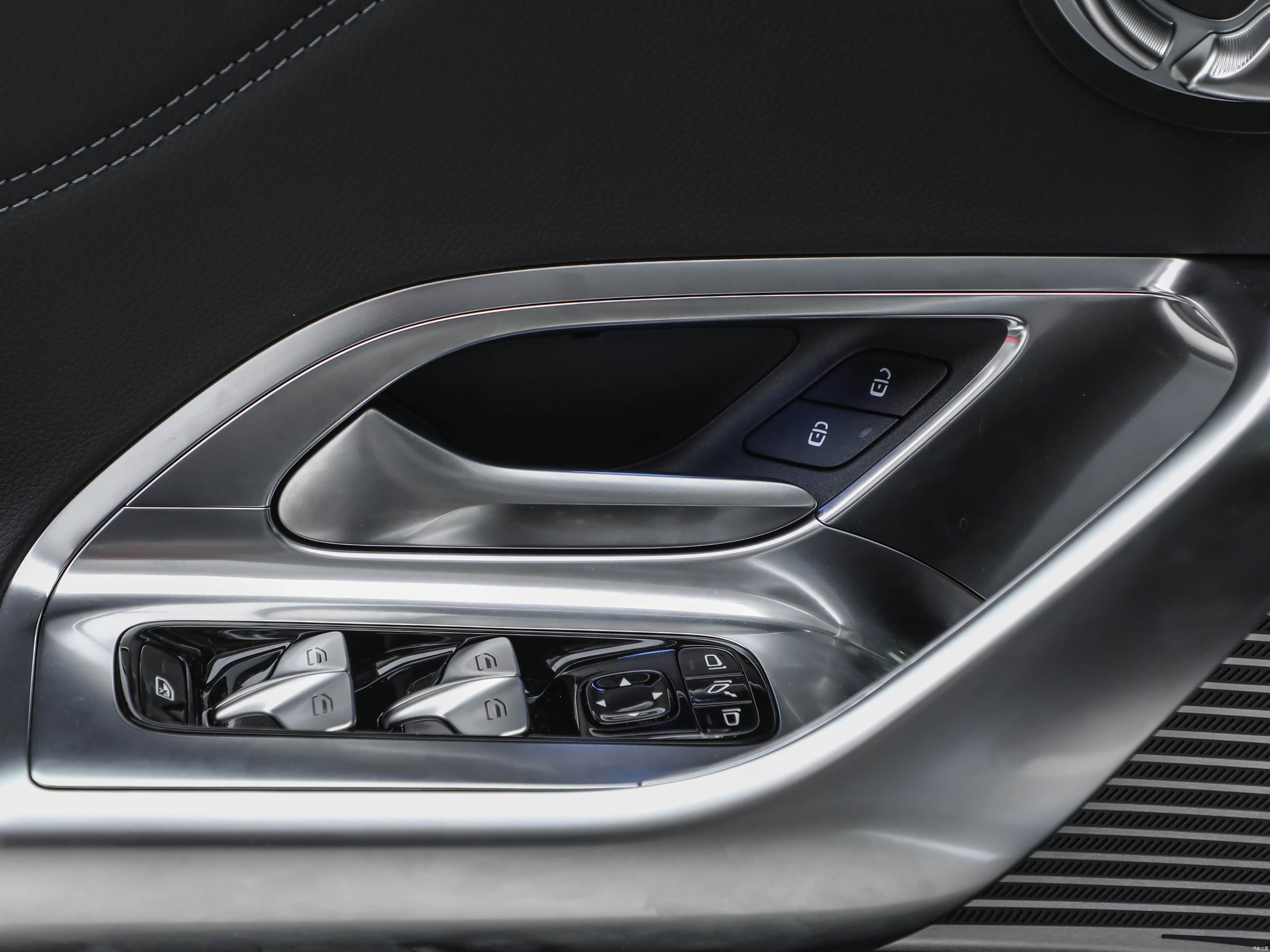 Mercedes-Benz GLC, миниатюра 25