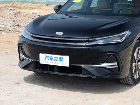 2026�� EM-i 235km ̽��+��