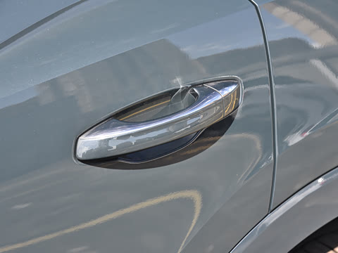 2026�� quattro 45�����ذ� 35TFSI ʱ�ж�����