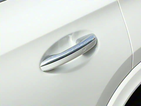 2025�� �Ŀ� GLC 300 L 4MATIC ������ 5��