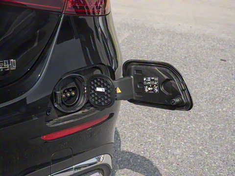 2025�� �Ŀ� C 350 eL