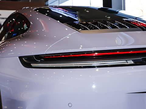 2026�� Carrera 3.0T