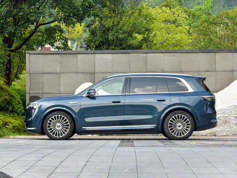 2025�� ���� Ultra ����������