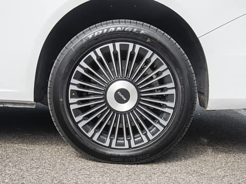 2026�� ���̰� 230�콢�� 7��