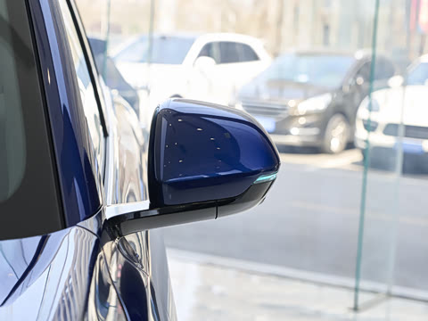 2025�� ���� Ultra�� 53.4kWh 6���� (896�߼����״