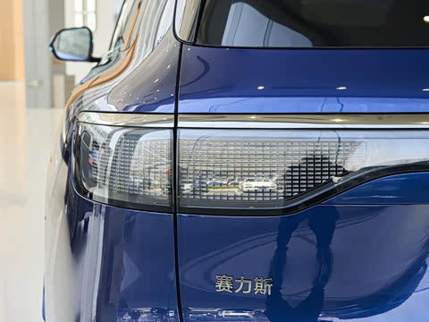 2025�� ���� Ultra�� 53.4kWh 6���� (896�߼����״