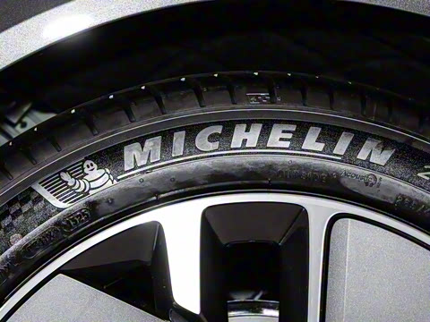 2025�� Ultra ���ܻ��°�