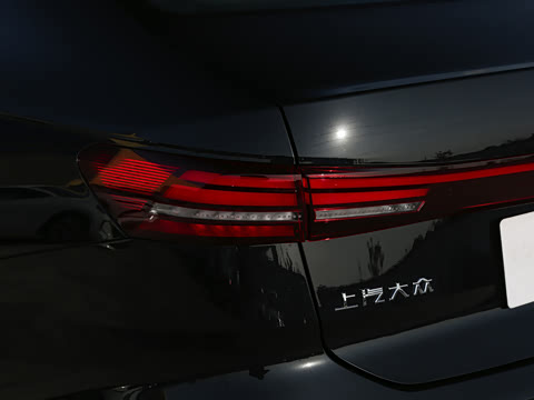 2026�� Pro 300TSI ���ݰ�