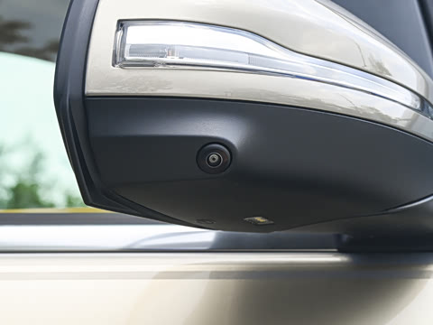 2025�� 2.0T �����