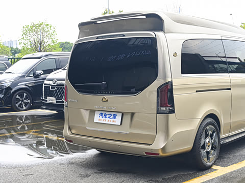 2025�� 2.0T �����