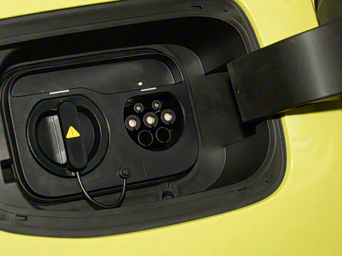 2025�� 702 ������ Ultra