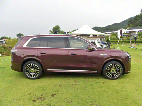 2025�� ���� Ultra ����������