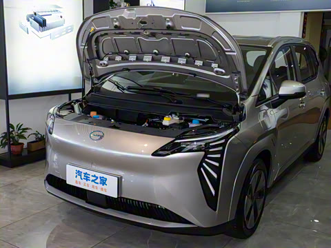 2025�� Plus 430 ������