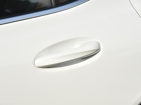 2026�� GLB 200 ������