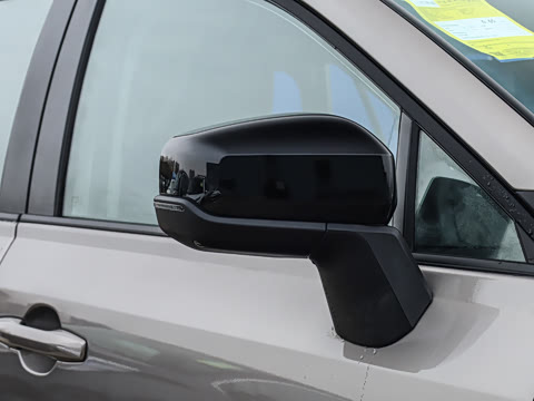 2026�� 2.0L ����������