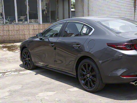 2025�� 2.0L �Զ���ҫ��