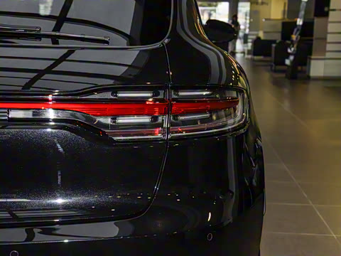 2026�� Macan 2.0T ���ΰ�