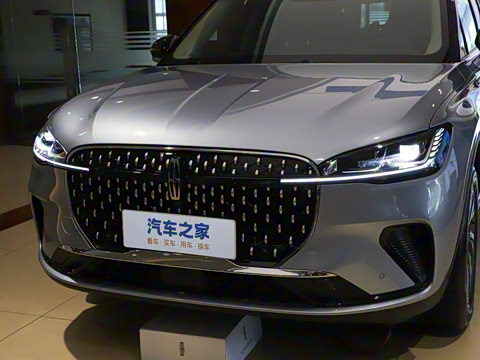 2025�� 2.0T ����������