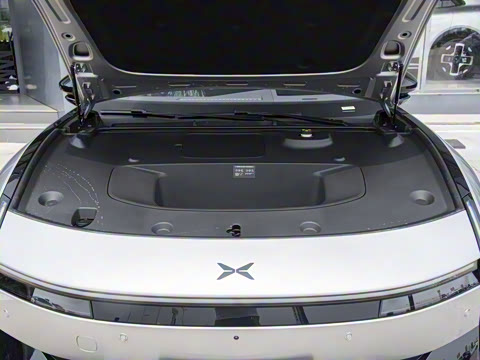 2025�� 702 ������ Ultra