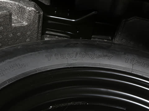 2026�� 2.5L ���а�