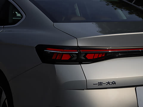 2026��  300TSI ���������۰�