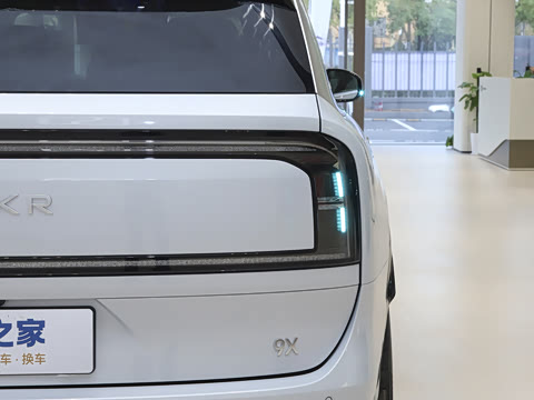 2025�� Ultra�� 70kWh