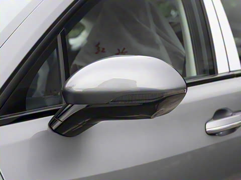 2025�� 2.0T ��Զ��