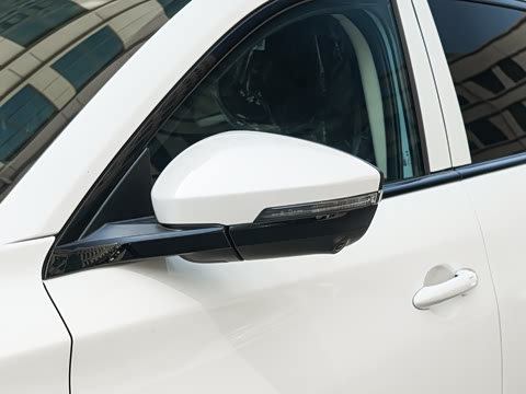 2025�� 300T ������ҹ��