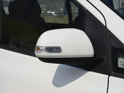 2027�� 2.0L ������ 9��