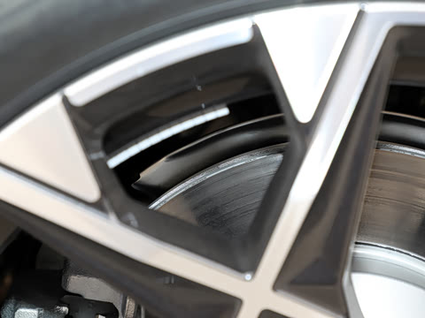 2026�� xDrive25L M�˶���ҹ��װ