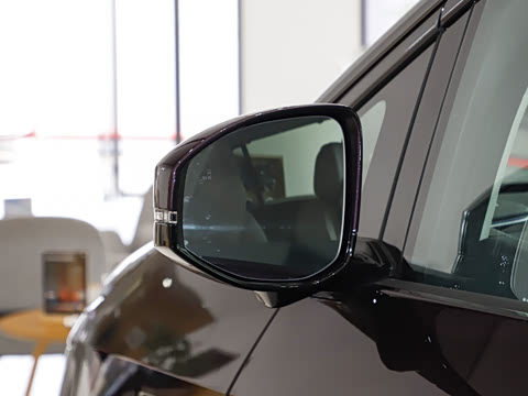 2026�� ���� 650 Ultra