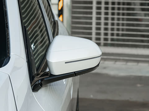 2026�� xDrive30L ������ M�˶���ҹ��װ