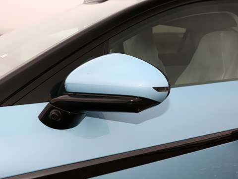 2025�� EV 701KM�����״�������