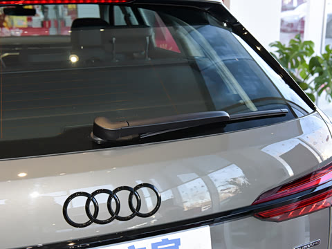 2025�� allroad quattro 55 TFSI ��̽�ռ�