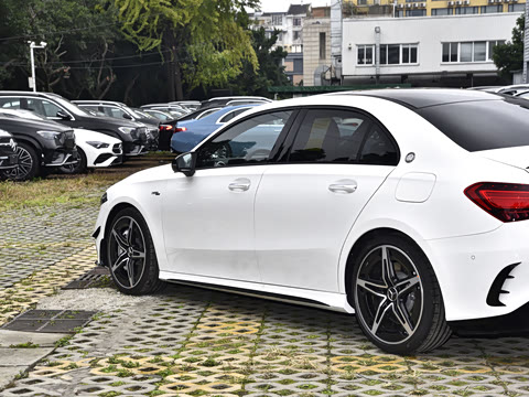 2026�� AMG A 35 L 4MATIC