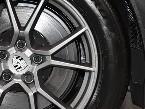 2025�� Cayenne 3.0T ���۰�