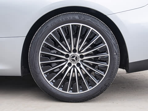 2026�� �Ŀ� CLE 300 4MATIC �����ͽ��ܳ�
